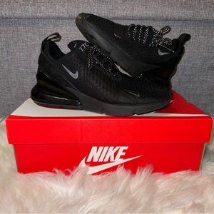 NIKE AIR MAX 270 WOMENS- BLACK